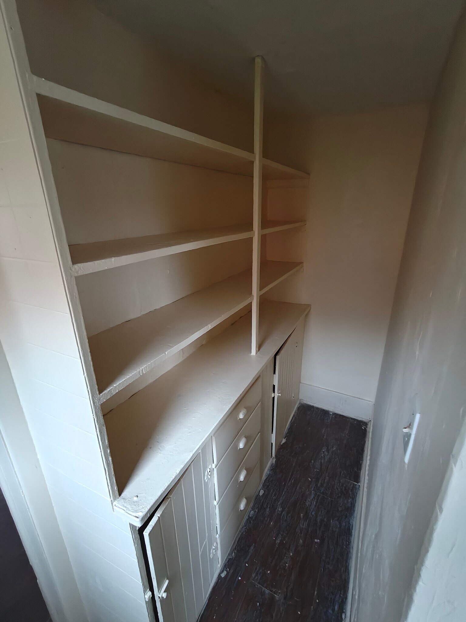 Pantry - 702 Catherine St