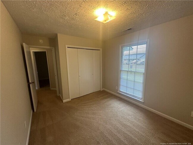 Building Photo - 7850 Penelope Dr
