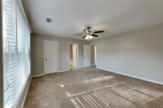 Building Photo - 2997 Chessie Ct NW