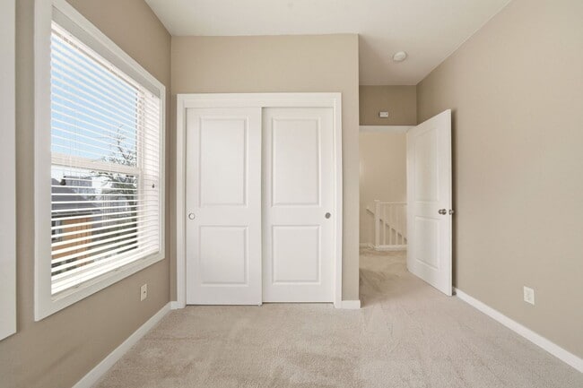 Building Photo - 4104 S Corbett Ave