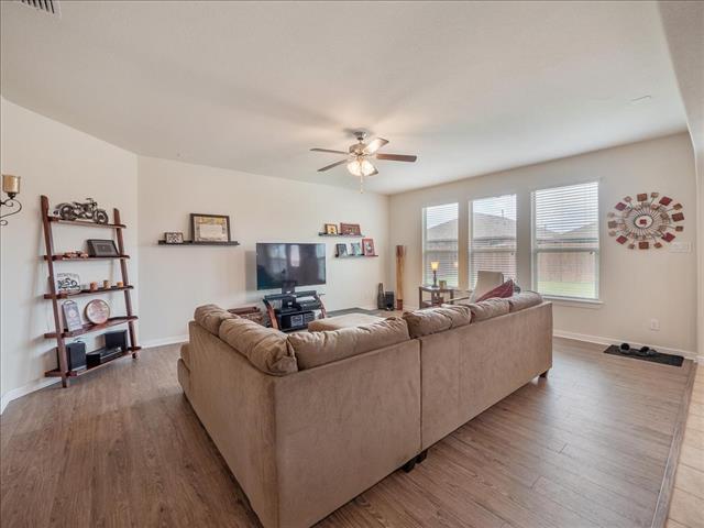 Building Photo - 1104 Genola Dr