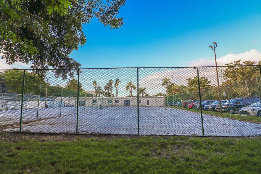 Building Photo - 11050 SW 196th St