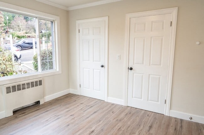 Building Photo - 4Bd/2.5Ba Seattle House