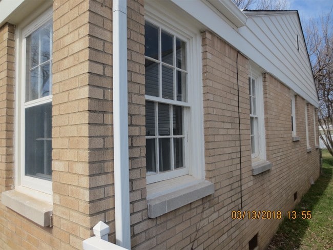 Building Photo - 2441 NW 32nd St