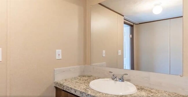 Building Photo - 146 Guajolote ST