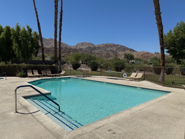 Building Photo - 72350 Rim Dr