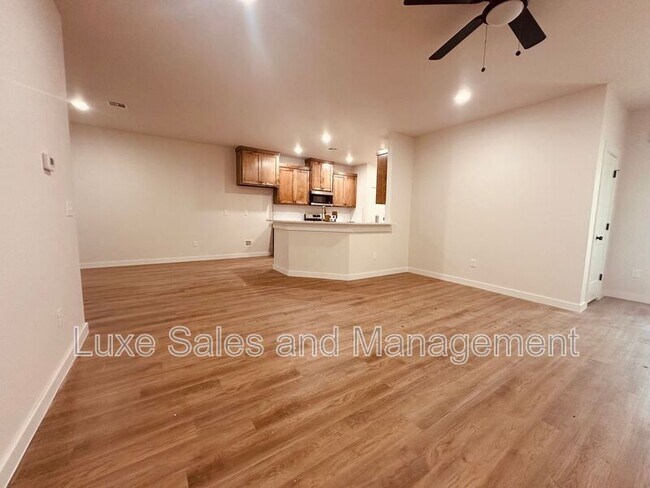 Building Photo - 8301 NW 163rd Ter