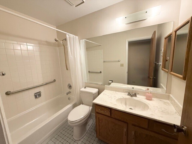 Building Photo - 602 Stone Cir Ct