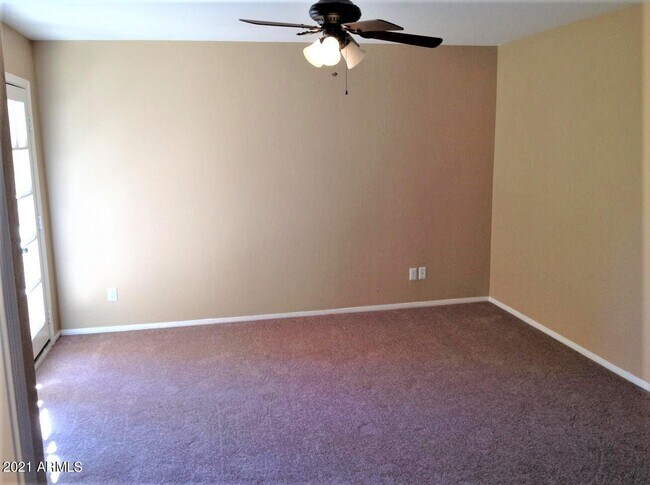 Building Photo - 4224 W Calavar Rd