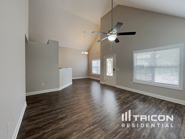 Building Photo - 953 Loch Lomond Cir