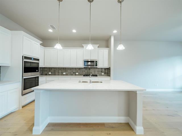 Building Photo - 7613 Regal Ln