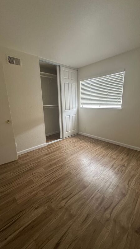 Building Photo - 22691 Via Santa Maria