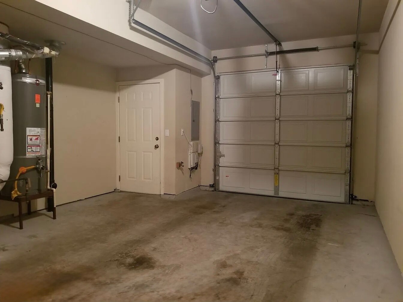 Building Photo - 16715 SW Baseline Rd