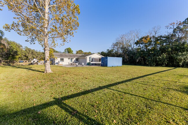 Building Photo - 4.8 Acres of Peaceful Country Living With No HOA