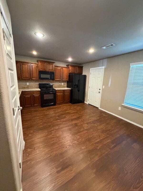 Building Photo - 1142 S Gentle Valley Dr