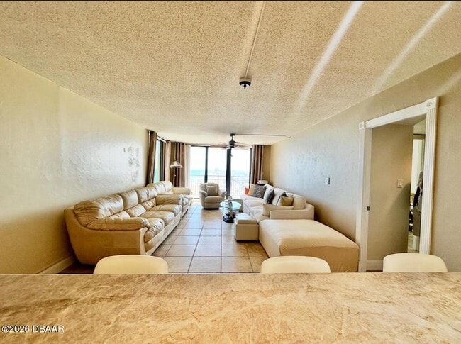 Building Photo - 3051 S Atlantic Ave