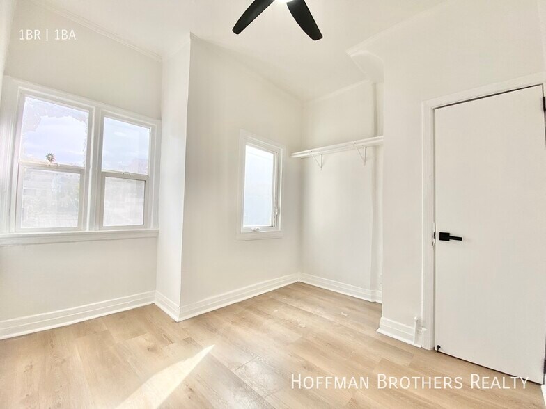 Building Photo - 416 S Burlington Ave