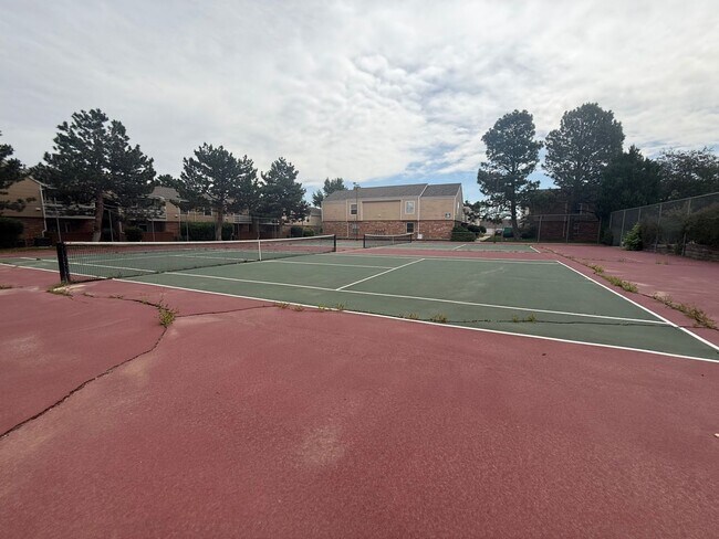Building Photo - 2BR/2BA | Newly Renovated Condo| Nice views of grassy area | Community Pool!