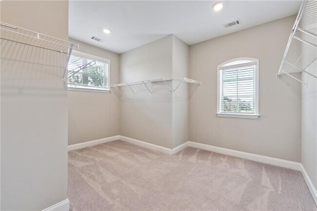 Building Photo - 6375 Haystack Ct