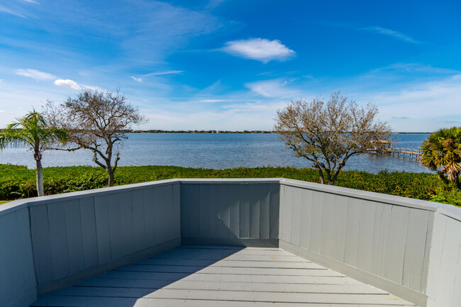 Building Photo - 722 Loggerhead Island Dr