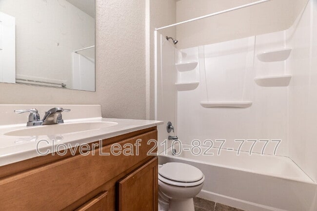 Building Photo - 27429 Emilie Cyn