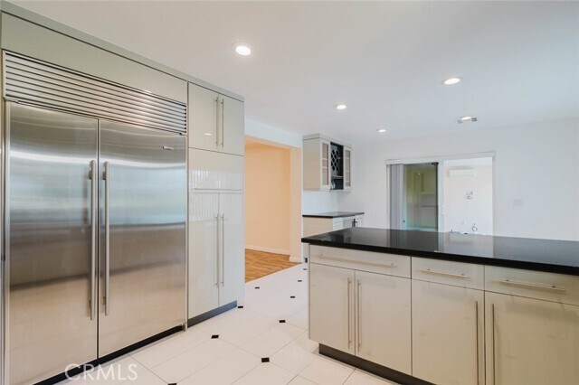 Building Photo - 7305 Verdugo Crestline Dr
