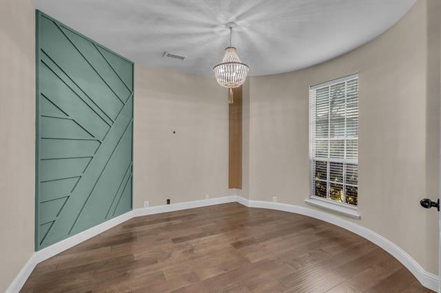 Building Photo - 754 Monterey Dr