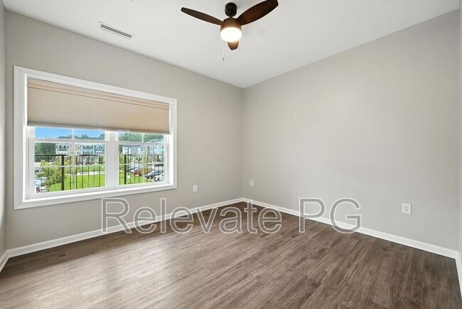 Building Photo - 1420 Ewing Pk Lp