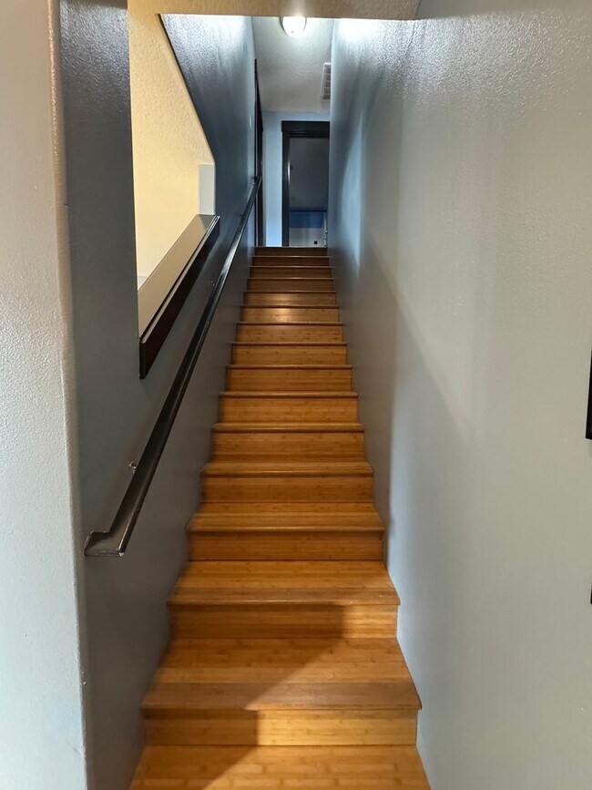 Building Photo - Spacious 4 Bedroom Home in SW Corvallis – $2,995/month