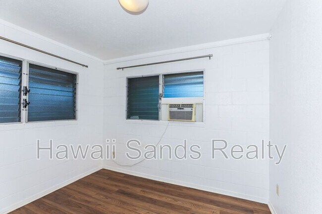 Building Photo - 3331 Hayden St