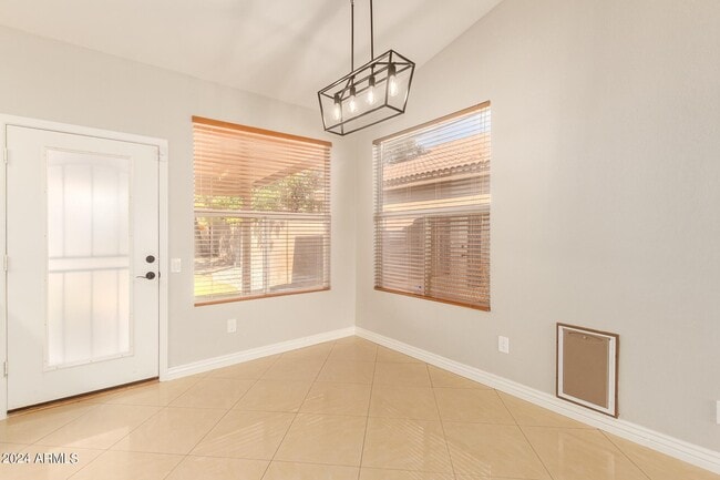 Building Photo - 3212 E Oraibi Dr