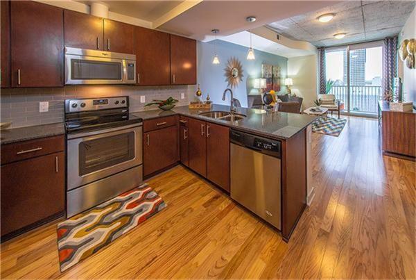 Building Photo - 1625 W Main St