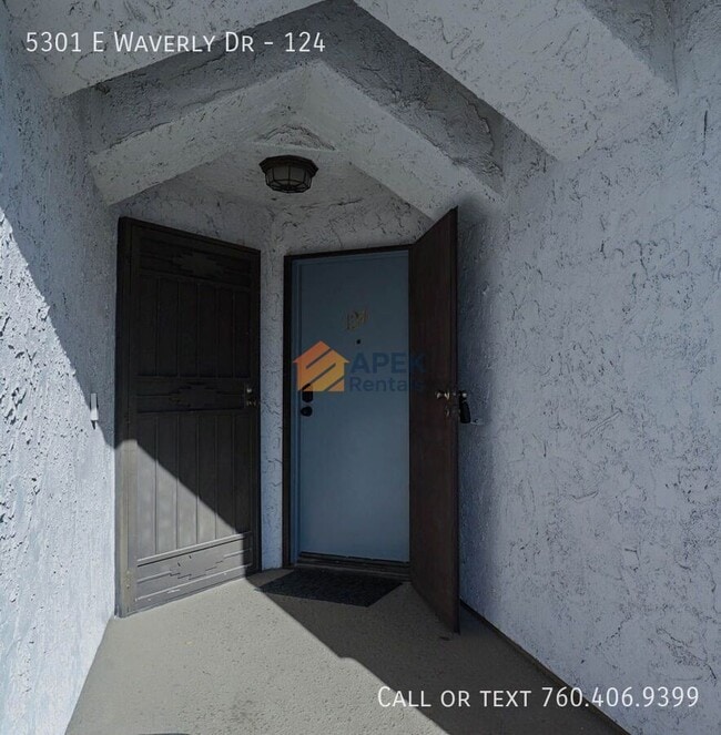 Building Photo - 5301 E Waverly Dr