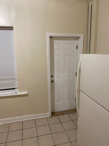 First Floor Kitchen - 5643 S Green St