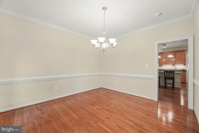 Building Photo - 71 Battery Ridge Dr