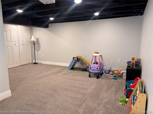 Building Photo - 23594 N Rockledge