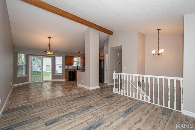 Building Photo - 1031 Thames Dr