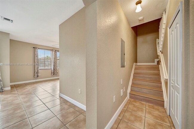 Building Photo - 4361 SW 160th Ave