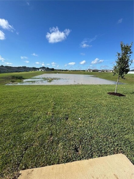 Building Photo - 4220 SW 82nd Ln