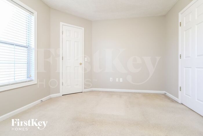 Building Photo - 1464 Claredon Dr NW