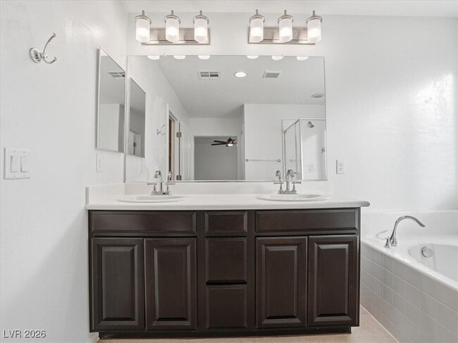 Building Photo - 9333 W Pearblossom Sky Ave