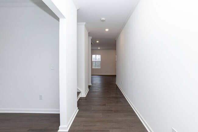 Building Photo - NEW Four Bedroom Home!