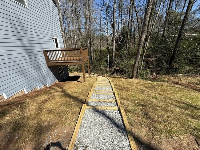 Building Photo - 1050 Echo Brook Trail