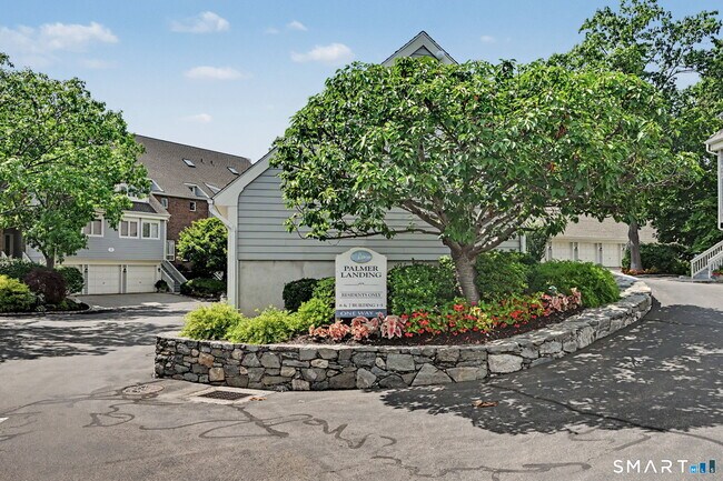 Building Photo - 123 Harbor Dr