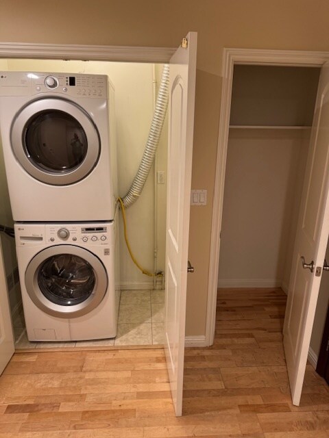Laundry room & Guest Closet - 11501 Hatteras St