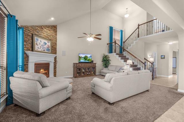 Building Photo - 8912 Jewelflower Dr