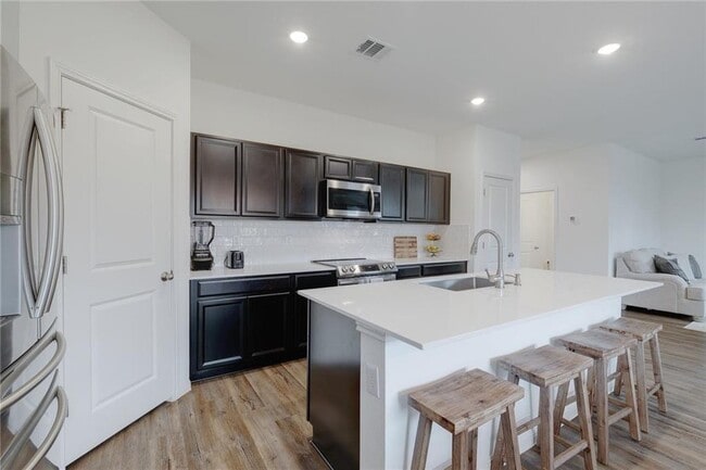 Building Photo - 910 Bunton Reserve Blvd