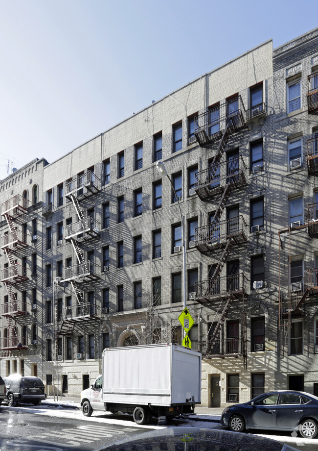 Building Photo - 2403 Creston Avenue Apartments