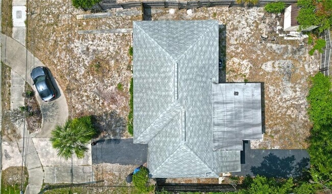 Building Photo - 5014 Dr. M.L.K. Jr St S