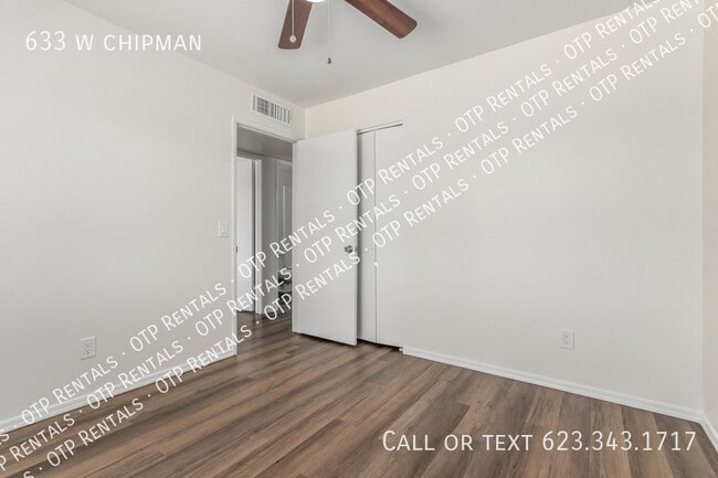 Building Photo - 633 w chipman-